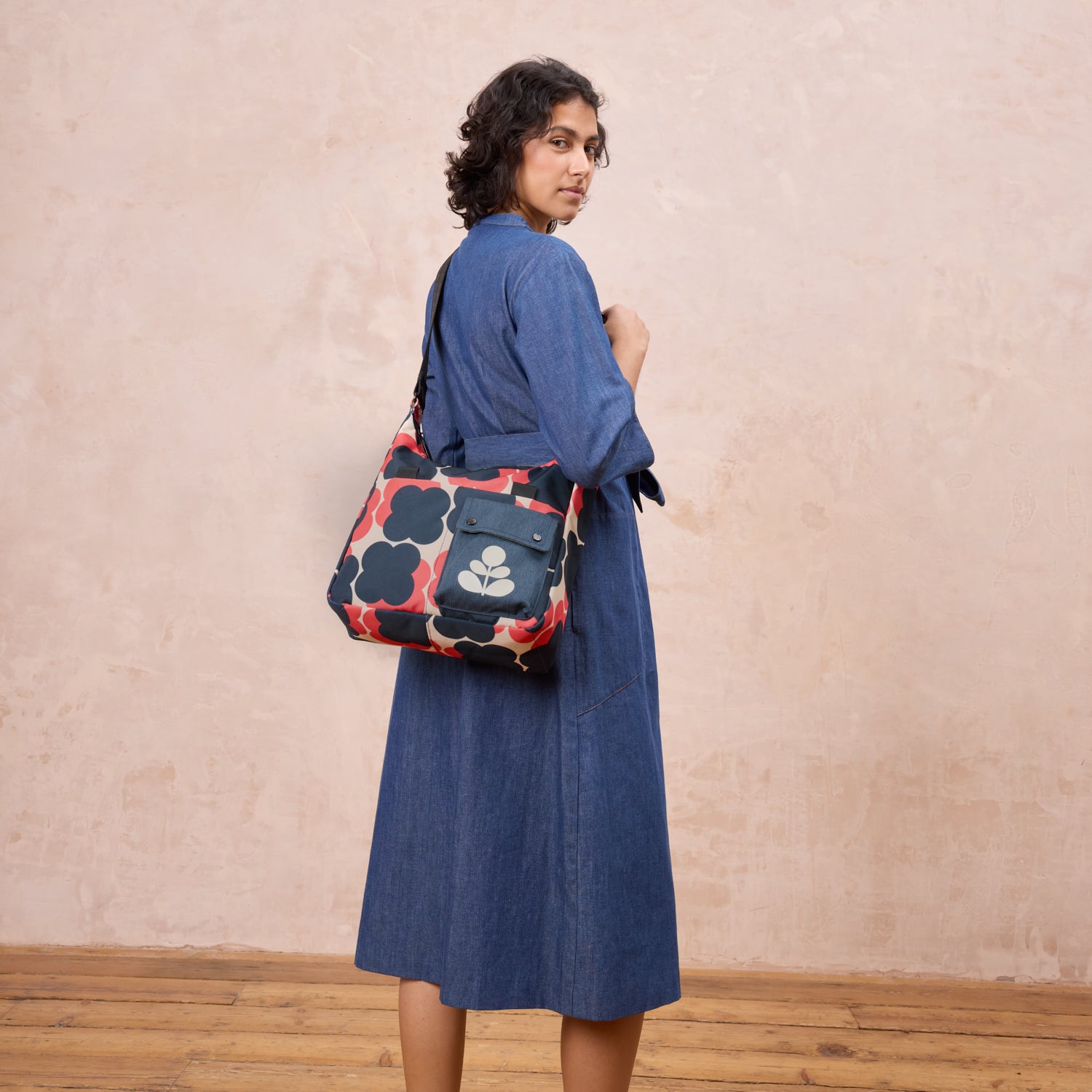 Area Hobo - Floating Flower Navy Red